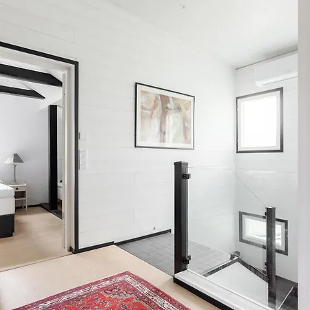 Gaia! - Luxury With Jacuzzi And Close To Trainstation 10 Minutes From City! 1,5 To Helsinki