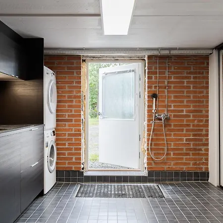 Βίλα Gaia! - Luxury With Jacuzzi And Close To Trainstation 10 Minutes From City! 1,5 To Helsinki Τάμπερε