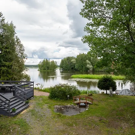 Gaia! - Luxury With Jacuzzi And Close To Trainstation 10 Minutes From City! 1,5 To Helsinki Villa *
